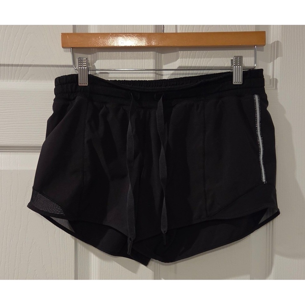 Lululemon Hotty Hot Short Long 4" Women's 4 Tall Black Running Shorts Lined